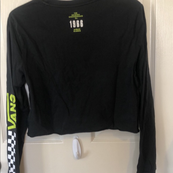 vans cropped long sleeve t-shirt - Picture 2 of 5